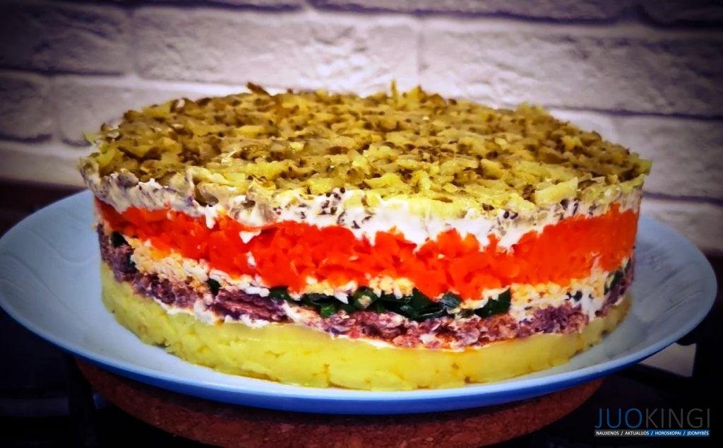 Соседка угостила вкусным салатом «Цыганка». Теперь делаю такой же для семьи – заходит на ура, делюсь