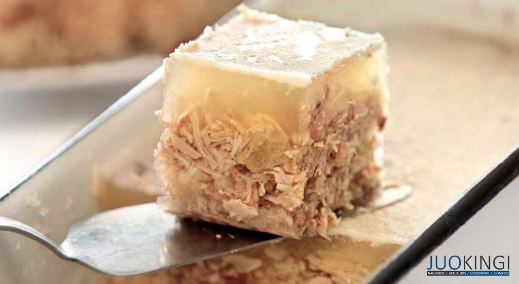 Свекровь понять не может, почему мой холодец вкуснее чем у нее, ведь делаю по ее рецепту. Расскажу о своих двух хитростях