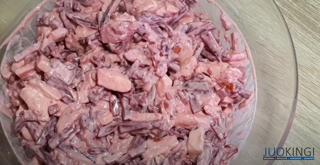 Вкуснейший салат со свеклы! Нежный и оригинальный, как в ресторане