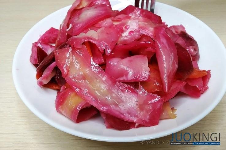 Маринуем вкуснейшую капусту круглый год, даже не шинкуем! Нарезаю ломтиками и заливаю кипятком