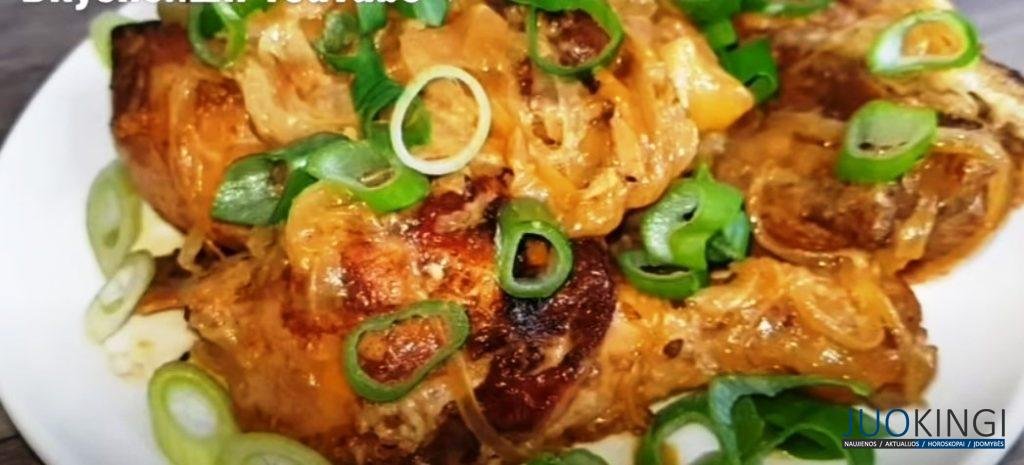 Готовлю так 30 лет, вкуснее курицы рецепта нет. Вместо надоевших котлет просто и вкусно