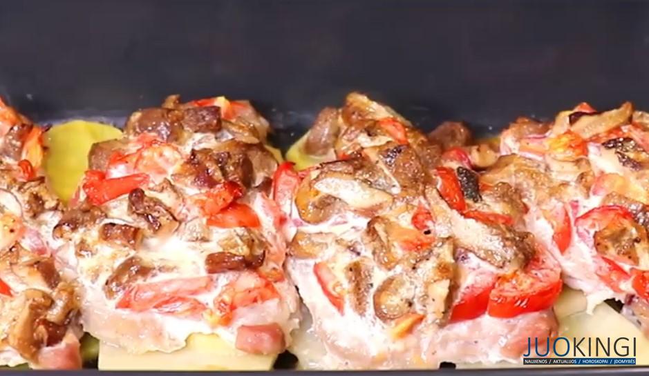 Такое мясо можно подать на Старый Новый год. Готовлю сразу мясо и гарнир