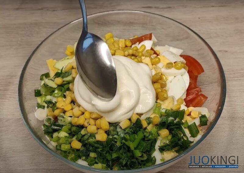 Салат «Секрет Дачника» – простой, сытный и невероятно вкусный! Готовлю его всё лето