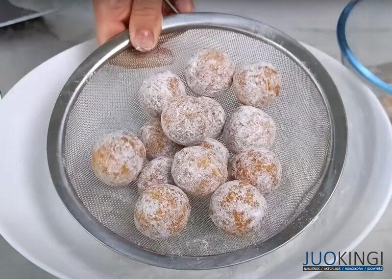 За считанные минуты для чая или кофе! Рецепт хрустящих творожных пончиков без дрожжей: быстро, просто и без духовки.