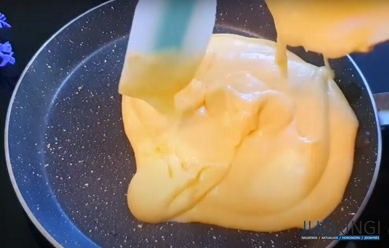 Теперь я поняла, что нужно готовить летом. Ленивый торт на сковороде: без духовки и миксера